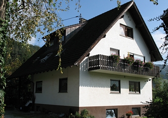 Haus am Bach